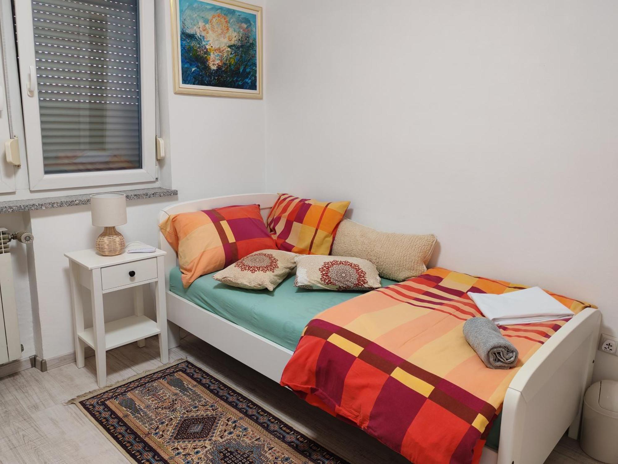 Apartman Ivana 카를로바츠 외부 사진