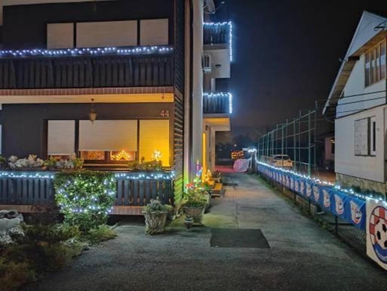 Apartman Ivana 카를로바츠 외부 사진